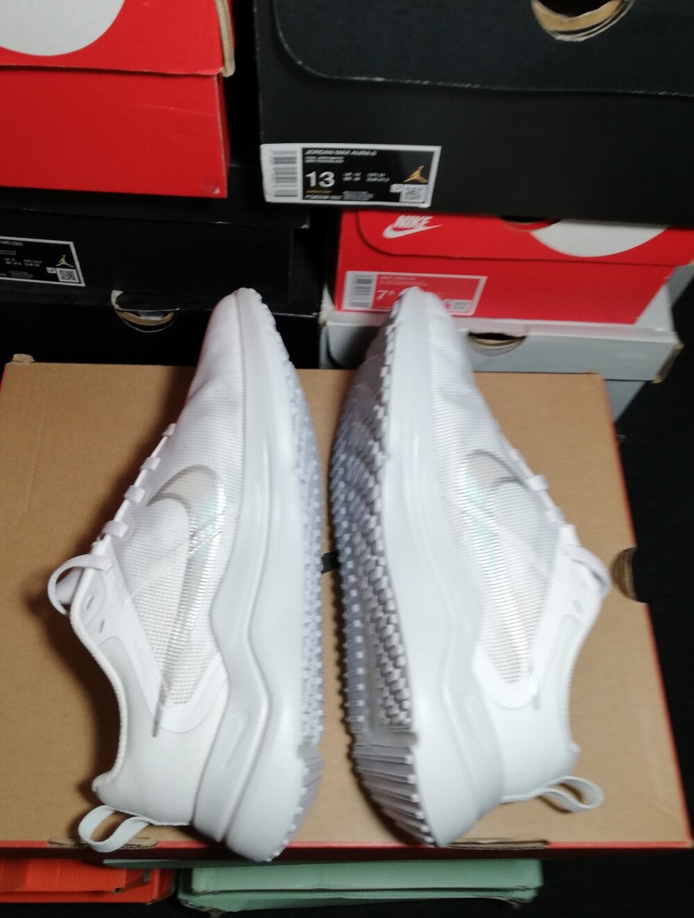 NIKE DOWNSHIFTER "HOLOGRAM SWOOSH" LIKE NEW WORE ONCE - Picture 3 of 9